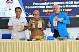 Pemkab Mamuju dan Bulog kerja sama penyediaan tunjangan beras ASN