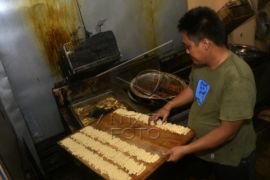 Dampak kelangkaan minyak goreng curah di Makassar