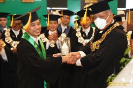 Wakil Menkes  bahas strategi resiliensi di Dies Natalis ke-73 UI