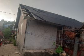 Tiga rumah warga Arui Das Kepulauan Tanimbar rusak diterjang  puting beliung