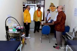 Ketum Partai Golkar resmikan pembukaan Yellow Clinic di Denpasar
