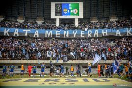 Abdul Aziz berambisi bawa Persib raih poin maksimal di laga tersisa