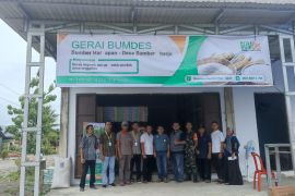 JOB Tomori dan IMZ Dompet Dhuafa resmikan gerai BUMDESa Sumber Harapan di Kabupaten Banggai