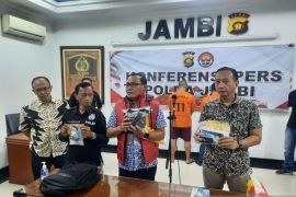 Polisi gagalkan peredaran satu kilogram sabu