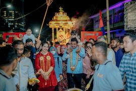 Thaipusam, Bobby: perayaan keagamaan sejalan pergerakan ekonomi