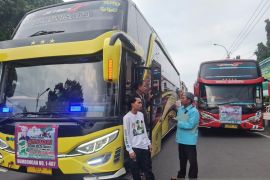 Ribuan warga Nahdliyin Situbondo hadiri resepsi seabad NU di Sidoarjo