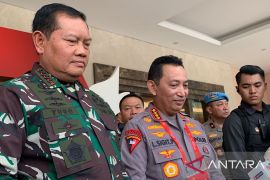 Kapolri Listyo: Satgas Damai Cartenz cari keberadaan Pilot Susi Air