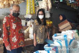 Harga beras di Temanggung naik Rp2.000 per  kilogram