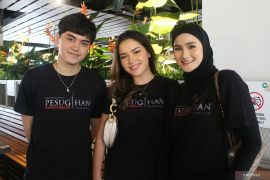 Nicole Parham kesurupan saat lakoni "Pesugihan Bersekutu dengan Iblis"