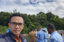 Wahyu Wahyudin ajak warga tanam sukun dan bambu di DAS Pulau Bintan