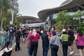 Penggemar tak sabar bernostalgia di konser Westlife