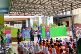 Kenalkan sejak dini keselamatan berkendara kepada siswa TK