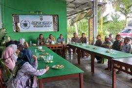 Polres Bangka Tengah giatkan patroli desa jaga kamtibmas