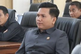 Legislator Balangan harapkan insan pers terus sajikan berita akurat