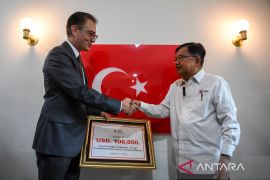 PMI sends medical team to help Turkiye quake victims