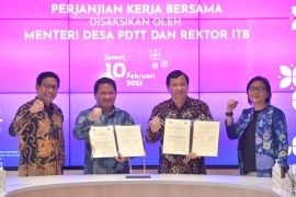 Mendes PDTT: Aplikasi Desanesha dapat menjembatani kades dengan pakar