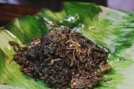 Hanya ada sekali dalam setahun, Hidangan khas Lombok