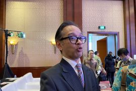 Marty Natalegawa: ASEAN harusnya tak kucilkan junta Myanmar