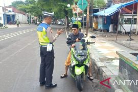 Polres Sukabumi berikan sanksi 651 pengendara selama operasi keselamatan Lodaya