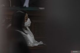 Polisi tembak polisi: Putri Candrawathi divonis penjara 20 tahun