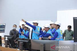 Direksi PLN pastikan progres interkoneksi kelistrikan Kalbar -- Kalteng sesuai rencana