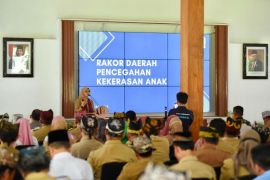 Bupati Banyuwangi minta lembaga pendidikan efektifkan cegah kasus anak