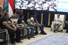 Koordinator tribun sepakat jaga nama baik Bonek dan Surabaya