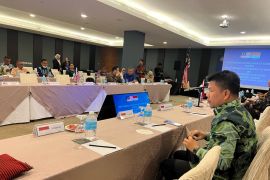 Bupati Sambas bahas kerja sama ekonomi Indonesia dan Malaysia di Kuching