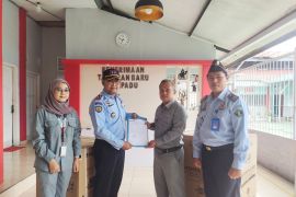 Kideco serahkan bantuan peralatan loundry ke Rutan Tanah Grogot