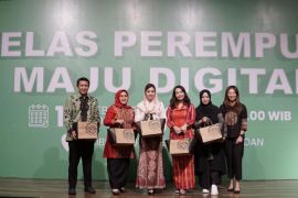 Tokopedia - UPRINTIS - Dekranasda Kota Medan dukung UMKM perempuan