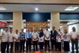 YLPK Sulsel meminta perlindungan data konsumen hindari "phishing"