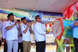 Bupati Labura buka MTQ dan FSQ Kecamatan Kualuhleidong