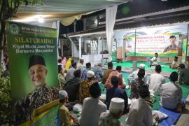 Penuhi aspirasi masyarakat, Kiai Muda Jatim gelar pengobatan massal tradisional di Jember