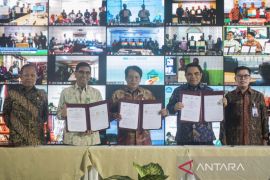 Penandatanganan penyaluran KPR syariah