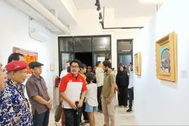 Pameran seni Sabdawarsa tampilkan suasana perayaan Imlek di Bali