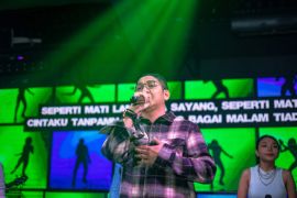 Pasha Ungu buai pengunjung H7 Club & KTV dengan lagu-lagu cinta