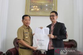 Kabiro Antara Kalsel Silahturahmi Dengan Bupati Tapin