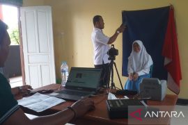 Pemkab Bangkalan jemput bola terapkan perekaman e-KTP di kalangan pelajar