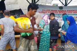 Pemkab Pamekasan perpanjang operasi pasar hingga awal Ramadhan 1444 H