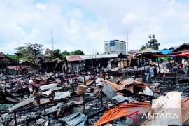 Kaltim kemarin, mulai 14 rumah terbakar hingga Anies tantang penuhi dua saksi per TPS se-Kaltim