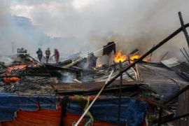 Pasar Cik Puan Pekanbaru Terbakar Page 1 Small