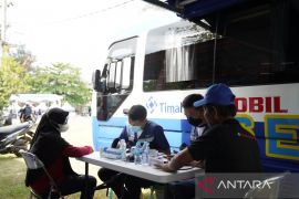 Jalan Sehat Bersama BUMN, PT Timah Tbk Hadirkan Mobil Sehat Gratis Bagi Masyarakat