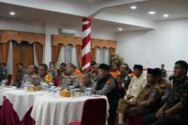 Bupati Merangin kawal proses evakuasi Kapolda Jambi dari ketinggian 4.000 kaki