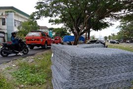 Pemkot segera melanjutkan pemasangan beronjong di Mapak Indah