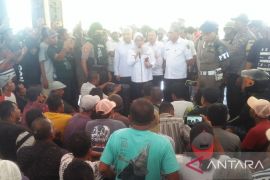 Kadis ESDM Maluku : Pembelian BBM di SPBU gunakan kode batang hindari pihak nakal