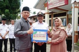 Bupati Khairunas: Rp3 miliar untuk jalan pasar lama - pasar baru Muara Labuh