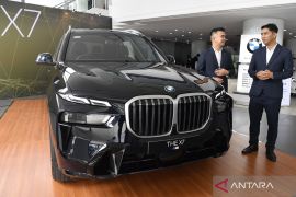 Peluncuran The New BMW X7 dan 320i Sport