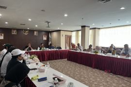 DPRD Kepri dorong pengusaha tempe menjadi importir kedelai