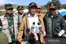 Indonesian delegation visits field hospital in Hassa, Turkey