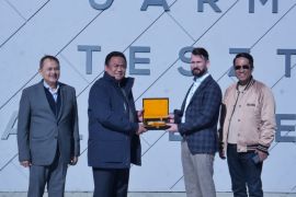 Rachmat Gobel studi banding "proving ground" otomotif di Hungaria